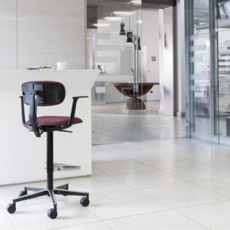 Fauteuil ergonomique assis debout petite enfance Cockpit